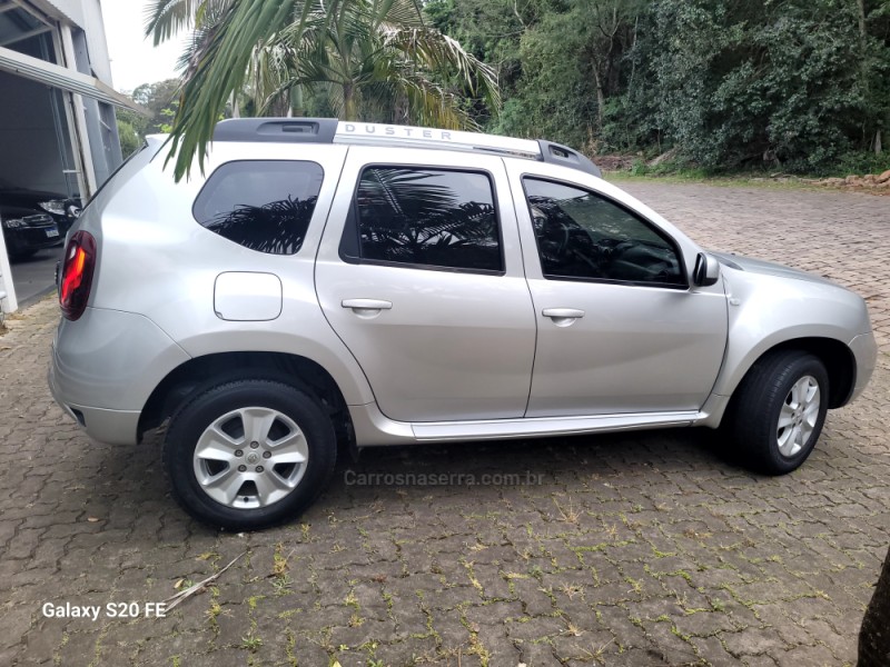 DUSTER 2.0 DYNAMIQUE 4X2 16V FLEX 4P AUTOMÁTICO - 2017 - NOVA PRATA