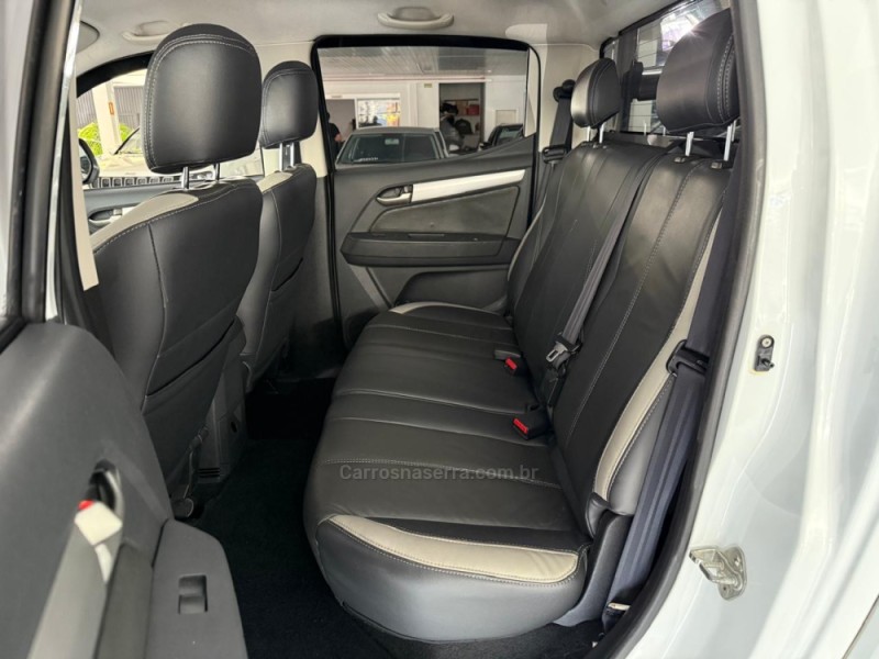 S10 2.4 MPFI ADVANTAGE 4X2 CD 8V GASOLINA 4P MANUAL - 2016 - NOVO HAMBURGO