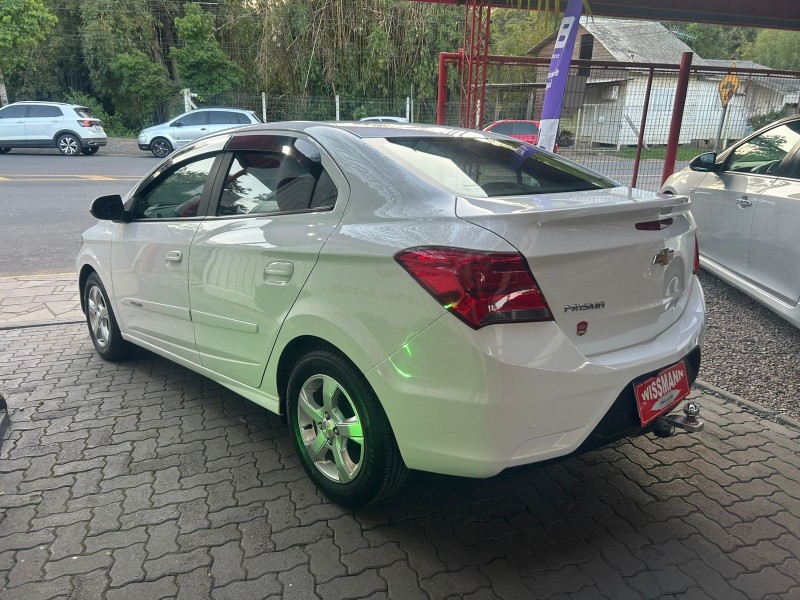 PRISMA 1.4 MPFI LT 8V FLEX 4P MANUAL - 2019 - TRêS COROAS