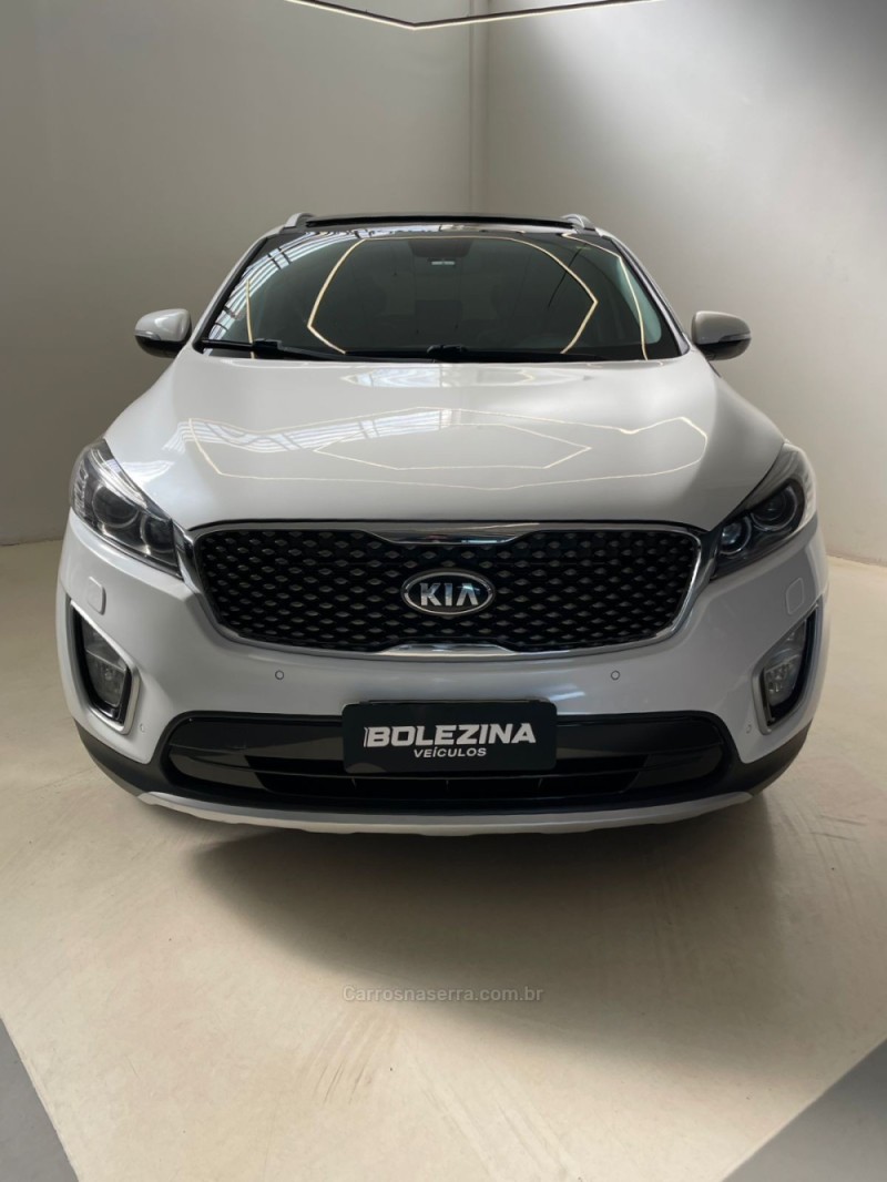 SORENTO 3.3 EX V6 24V GASOLINA 4P 7 LUGARES AUTOMATICO - 2016 - NOVO HAMBURGO