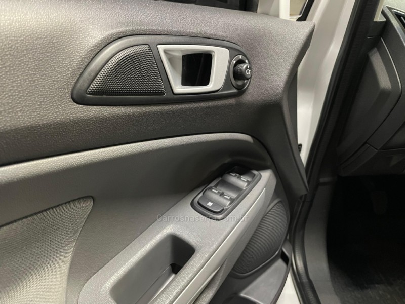 ECOSPORT 1.6 FREESTYLE 16V FLEX 4P MANUAL - 2017 - CAXIAS DO SUL