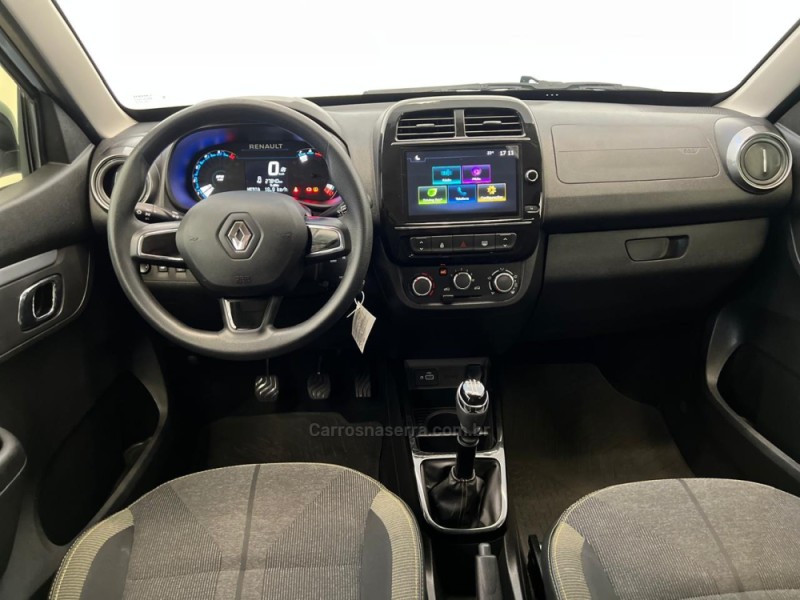 KWID 1.0 12V OUTSIDER FLEX 4P MANUAL - 2024 - NOVO HAMBURGO