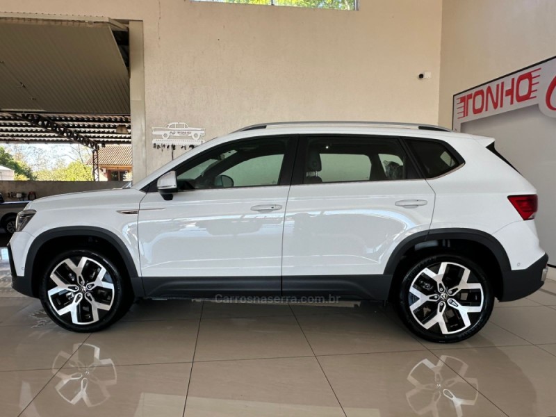 TAOS 1.4 16V HIGHLINE TSI FLEX 4P AUTOMÁTICO - 2025 - LAJEADO