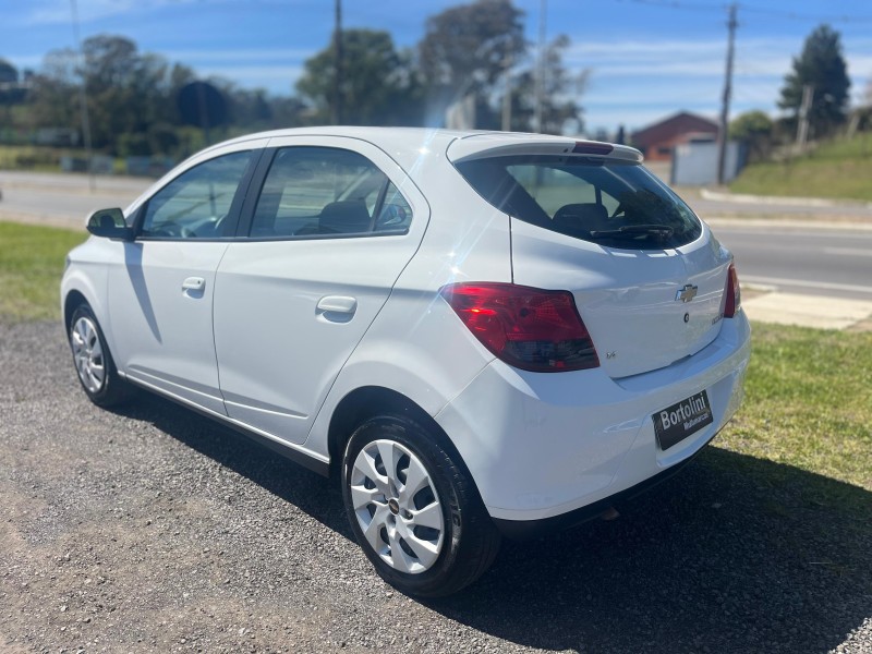 ONIX 1.4 MPFI LT 8V FLEX 4P MANUAL - 2014 - FARROUPILHA