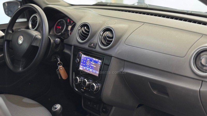 VOYAGE 1.6 MI TREND 8V FLEX 4P MANUAL - 2009 - ESTâNCIA VELHA