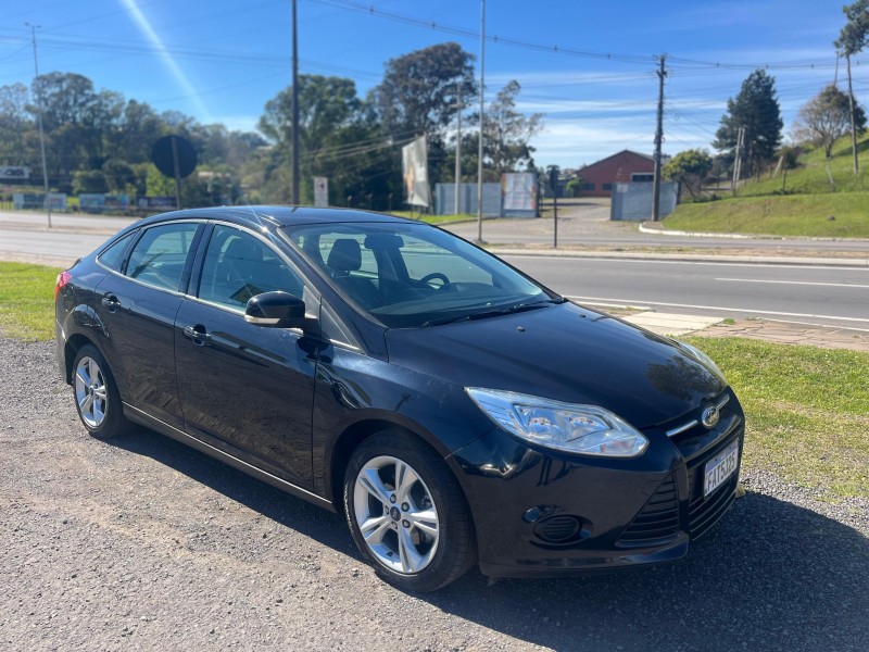 FOCUS 1.6 S SEDAN 16V FLEX 4P AUTOMÁTICO - 2014 - FARROUPILHA