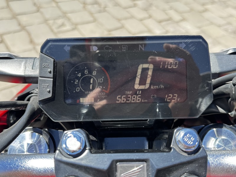 CB 300F TWISTER CBS - 2023 - CAXIAS DO SUL