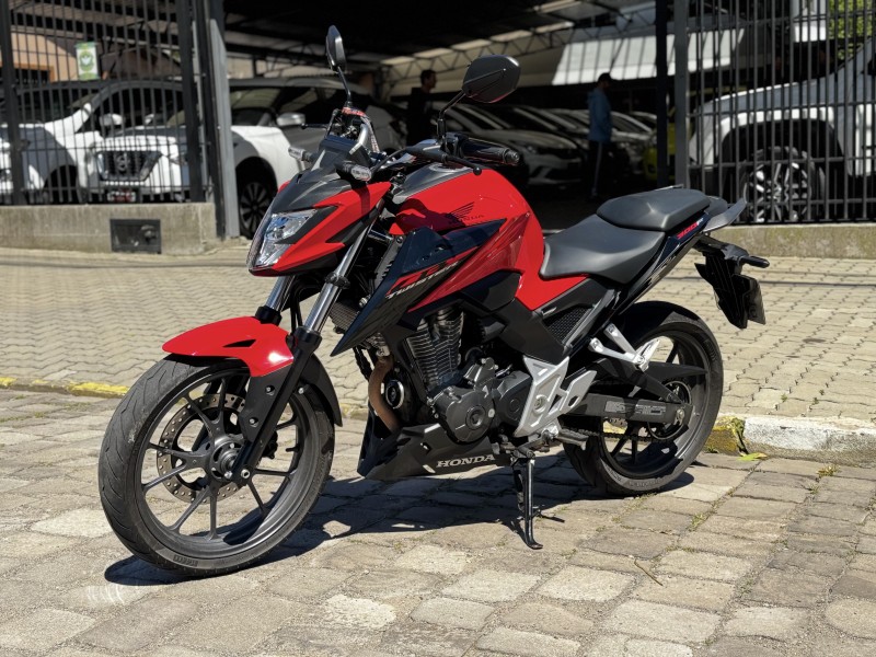 CB 300F TWISTER CBS - 2023 - CAXIAS DO SUL