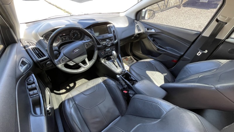 FOCUS 2.0 TITANIUM 16V FLEX 4P AUTOMÁTICO - 2017 - VILA FLORES