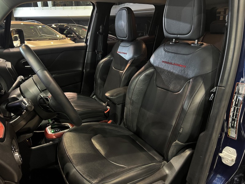 RENEGADE 2.0 16V TURBO DIESEL TRAILHAWK 4P 4X4 AUTOMÁTICO - 2020 - FARROUPILHA