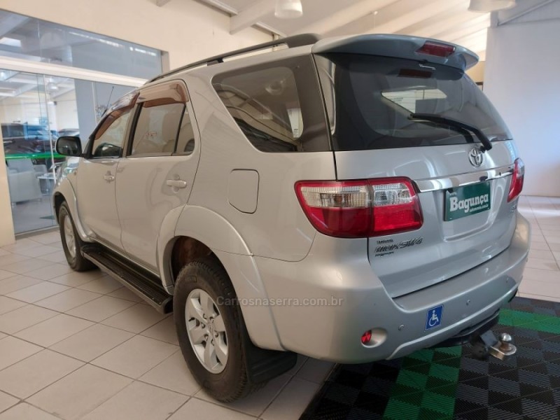 HILUX SW4 3.0 SRV 4X4 7 LUGARES 16V TURBO INTERCOOLER DIESEL 4P AUTOMÁTICO - 2010 - NOVO HAMBURGO