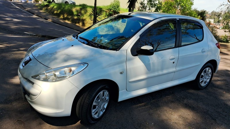 207 1.4 XR 8V FLEX 4P MANUAL - 2012 - CAXIAS DO SUL