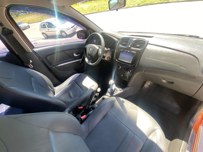 SANDERO 1.6 STEPWAY 16V FLEX 4P AUTOMÁTICO - 2015 - CAXIAS DO SUL