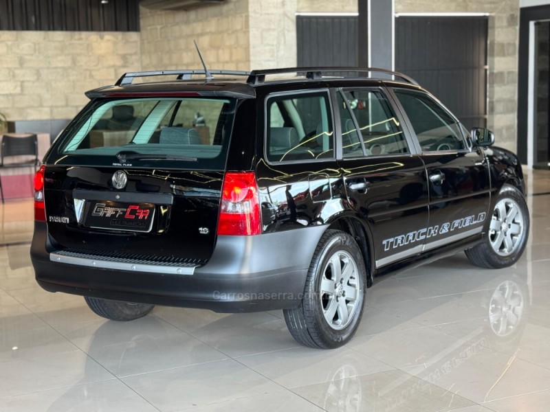 PARATI 1.6 MI TRACK & FIELD 8V FLEX 4P MANUAL G.IV - 2007 - DOIS IRMãOS