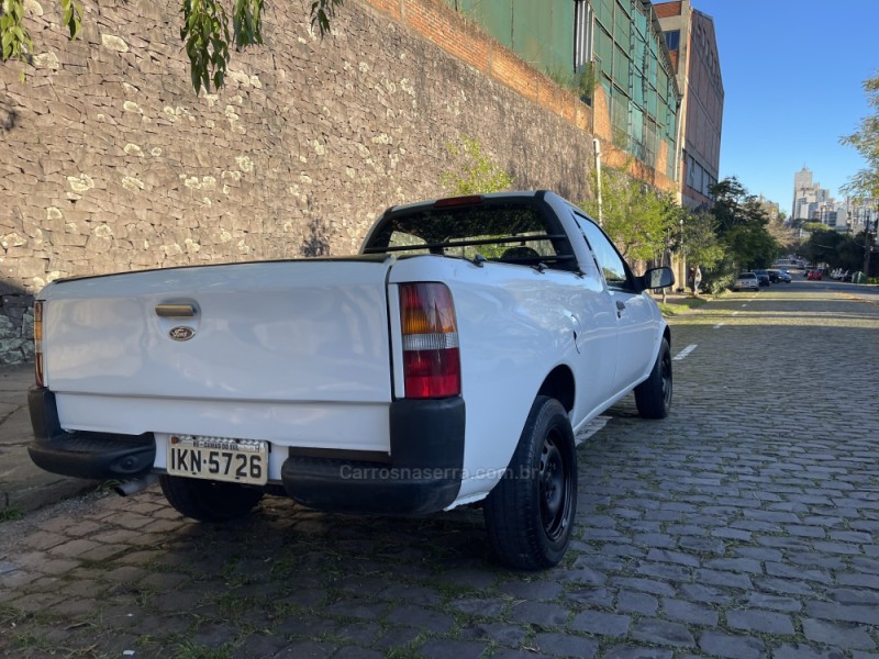 COURIER 1.6 L 8V FLEX MANUAL - 2002 - CAXIAS DO SUL