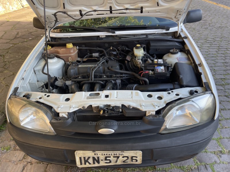 COURIER 1.6 L 8V FLEX MANUAL - 2002 - CAXIAS DO SUL