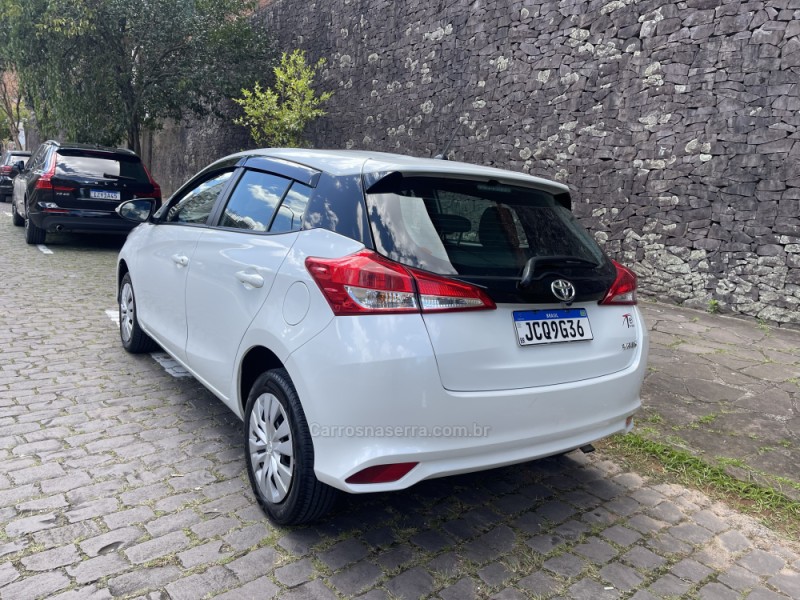 YARIS 1.5 XL 16V FLEX 4P AUTOMATÍCO - 2024 - CAXIAS DO SUL