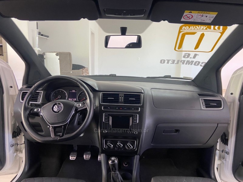 CROSSFOX 1.6 MSI FLEX 16V 4P MANUAL - 2017 - NOVA BASSANO