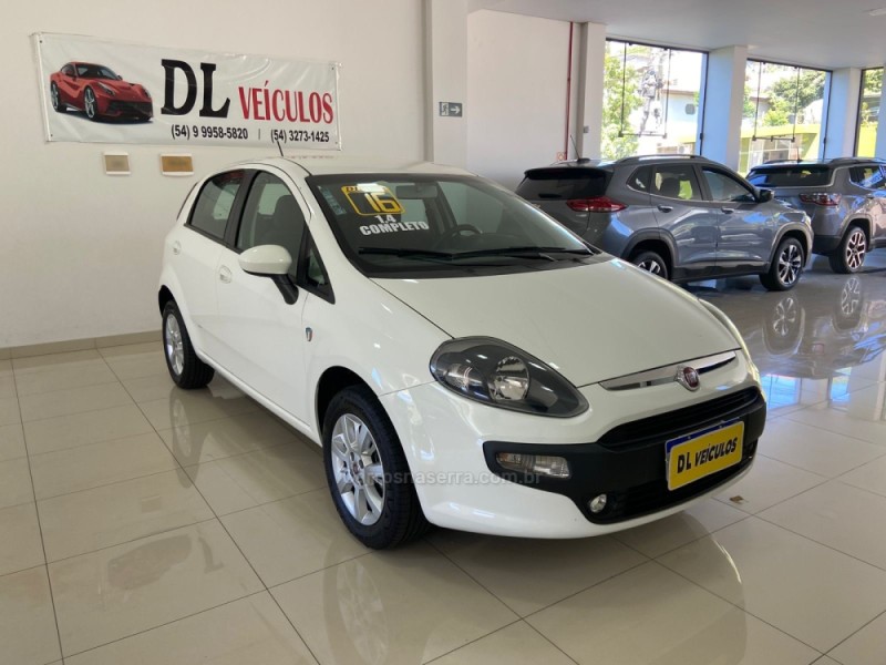 PUNTO 1.4 ATTRACTIVE ITALIA 8V FLEX 4P MANUAL - 2016 - NOVA BASSANO