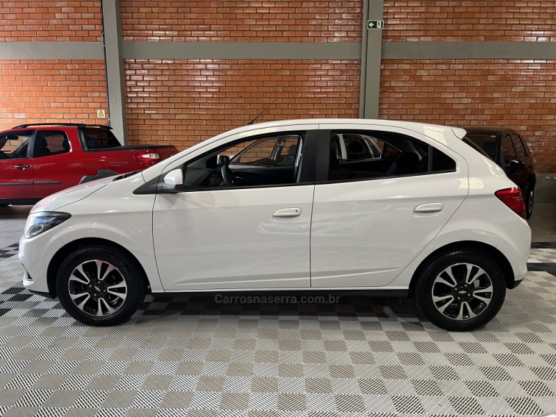 ONIX 1.4 MPFI LTZ 8V FLEX 4P MANUAL - 2015 - BENTO GONçALVES