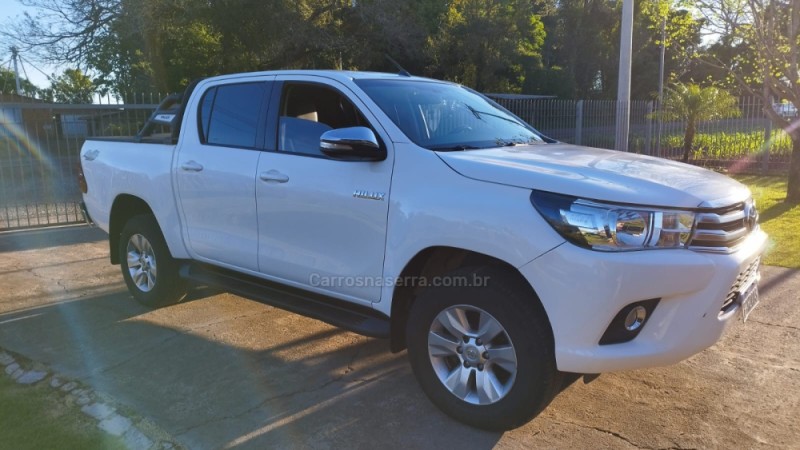 hilux 2.8 srv 4x4 cd 16v diesel 4p automatico 2016 bento goncalves
