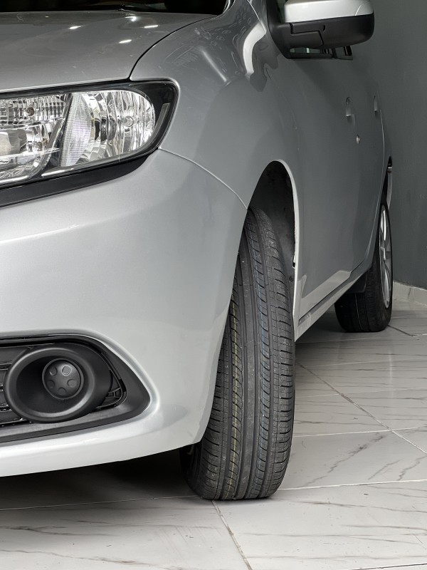 SANDERO 1.6 EXPRESSION 16V FLEX 4P MANUAL - 2019 - CAXIAS DO SUL