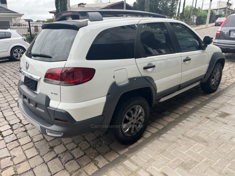 PALIO 1.8 MPI ADVENTURE WEEKEND 16V FLEX 4P MANUAL - 2013 - VERANóPOLIS