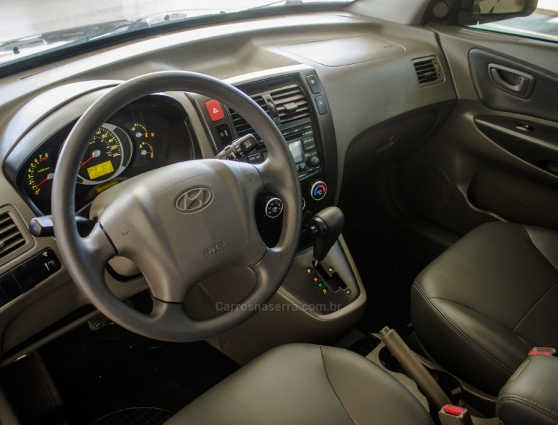 TUCSON 2.0 MPFI GLS 16V 143CV 2WD FLEX 4P AUTOMÁTICO - 2008 - NOVO HAMBURGO