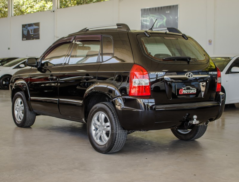 TUCSON 2.0 MPFI GLS 16V 143CV 2WD FLEX 4P AUTOMÁTICO - 2008 - NOVO HAMBURGO