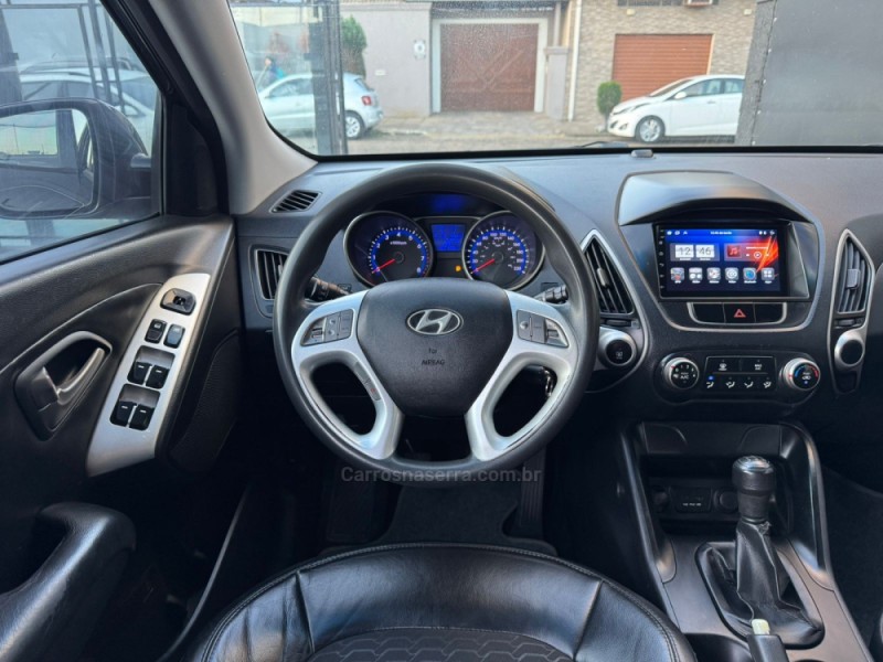 IX35 2.0 MPI 4X2 16V GASOLINA 4P MANUAL - 2011 - ESTâNCIA VELHA