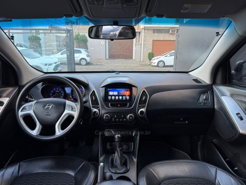 IX35 2.0 MPI 4X2 16V GASOLINA 4P MANUAL - 2011 - ESTâNCIA VELHA