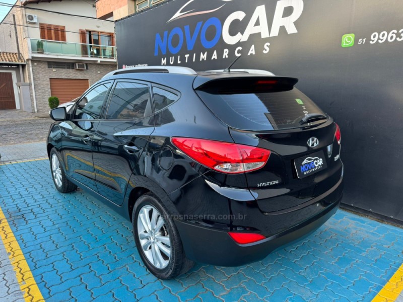 IX35 2.0 MPI 4X2 16V GASOLINA 4P MANUAL - 2011 - ESTâNCIA VELHA