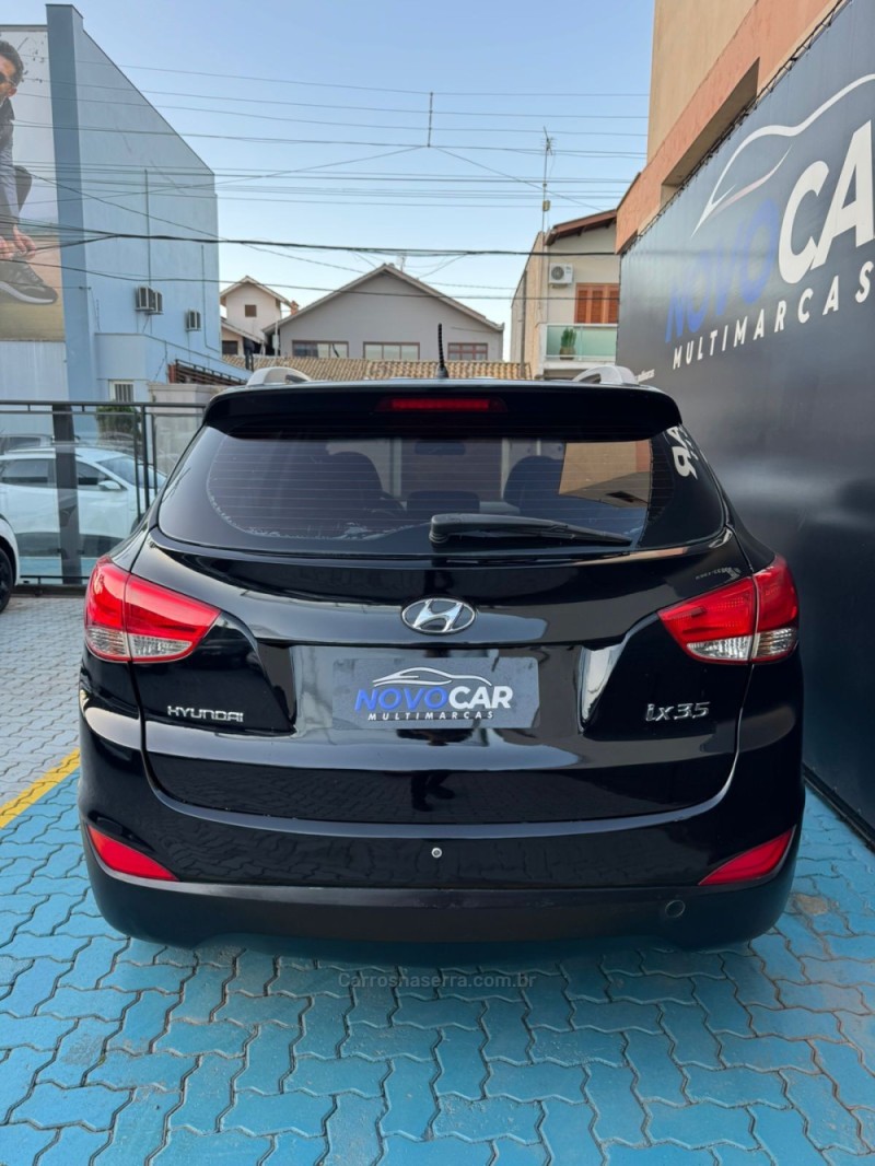 IX35 2.0 MPI 4X2 16V GASOLINA 4P MANUAL - 2011 - ESTâNCIA VELHA