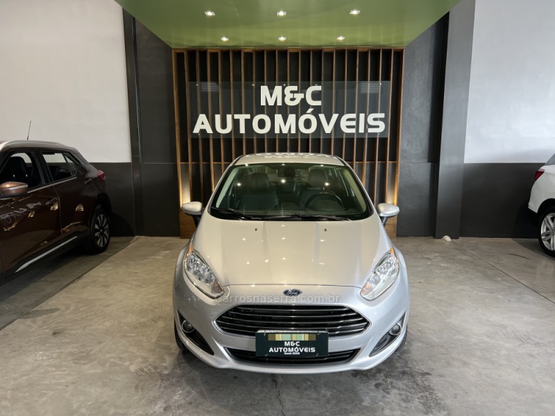 FIESTA 1.6 TITANIUM SEDAN 16V FLEX 4P AUTOMÁTICO - 2015 - CAXIAS DO SUL