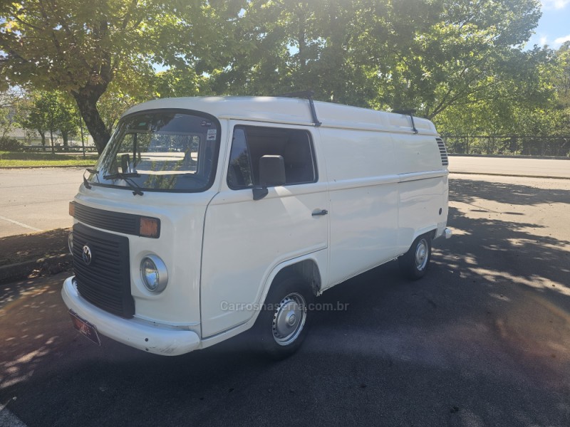 KOMBI 1.4 MI FURGÃO 8V FLEX 3P MANUAL