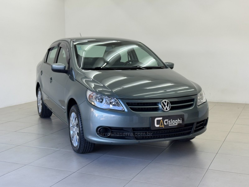 VOYAGE 1.0 MI TRENDLINE 8V FLEX 4P MANUAL - 2012 - CARLOS BARBOSA