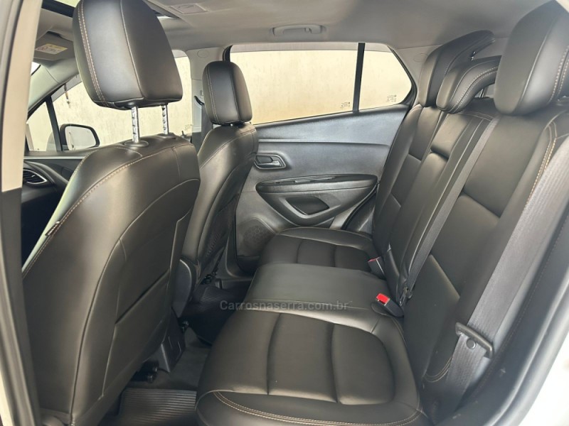 TRACKER 1.4 16V PREMIER TURBO FLEX 4P AUTOMÁTICO - 2018 - LAJEADO