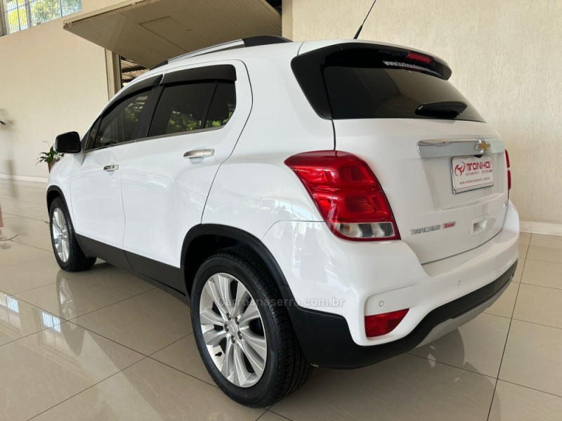 TRACKER 1.4 16V PREMIER TURBO FLEX 4P AUTOMÁTICO - 2018 - LAJEADO