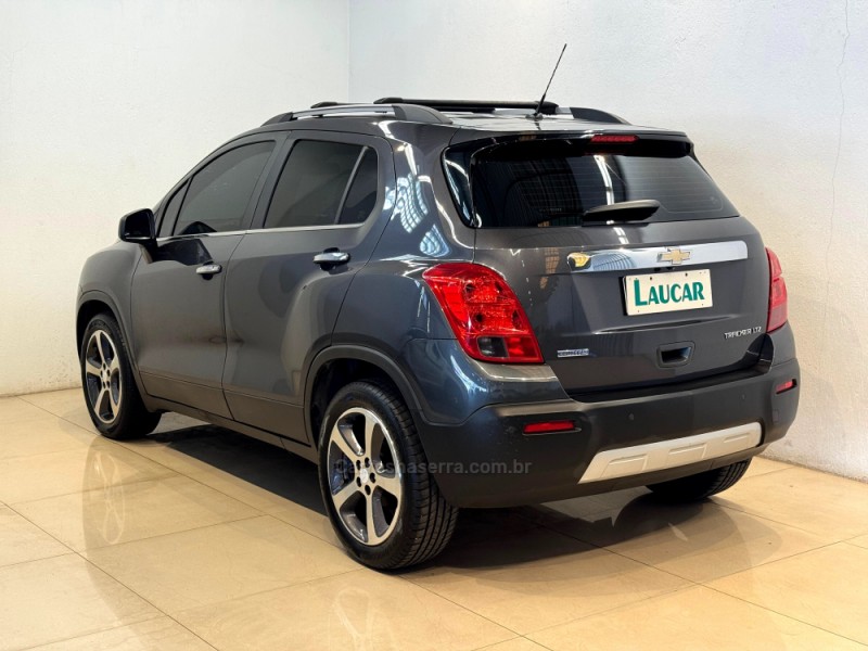 TRACKER 1.8 MPFI LTZ 4X2 16V FLEX 4P AUTOMÁTICO - 2015 - CASCA