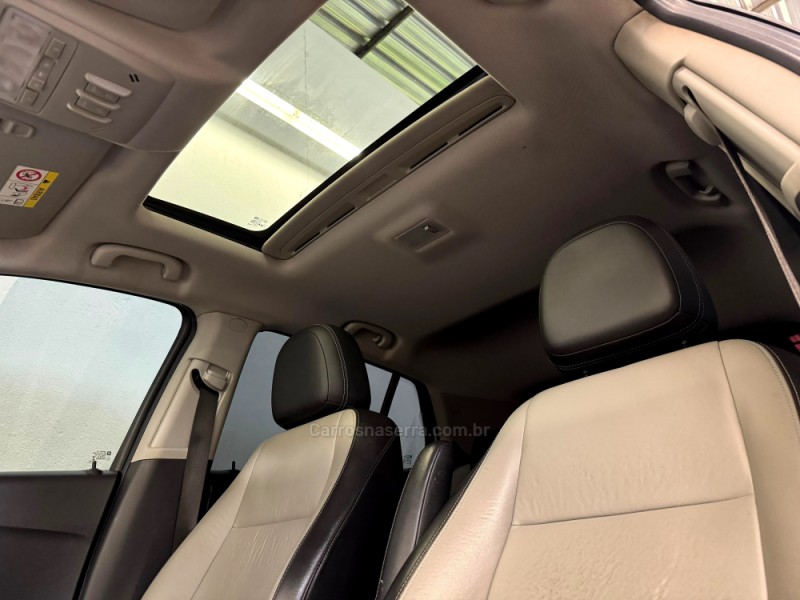 TRACKER 1.8 MPFI LTZ 4X2 16V FLEX 4P AUTOMÁTICO - 2015 - CASCA