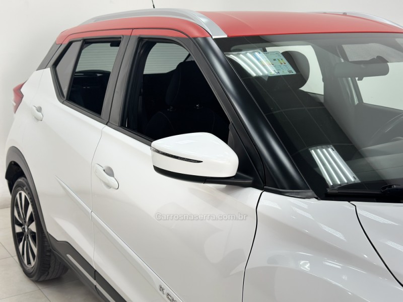 KICKS 1.6 16V FLEX SV 4P XTRONIC - 2017 - SANTA CRUZ DO SUL