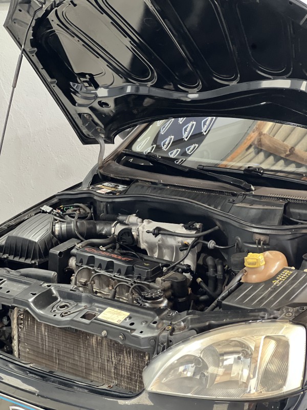 CORSA 1.0 MPFI 8V GASOLINA 4P MANUAL - 2004 - CAXIAS DO SUL