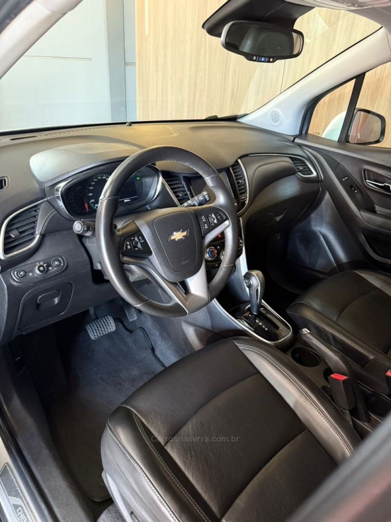 TRACKER 1.4 16V PREMIER TURBO FLEX 4P AUTOMÁTICO - 2018 - LAJEADO