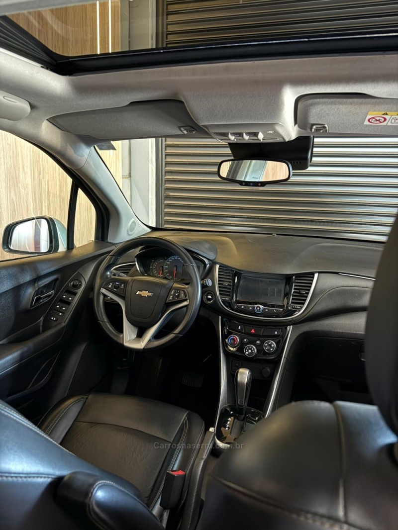 TRACKER 1.4 16V PREMIER TURBO FLEX 4P AUTOMÁTICO - 2018 - LAJEADO