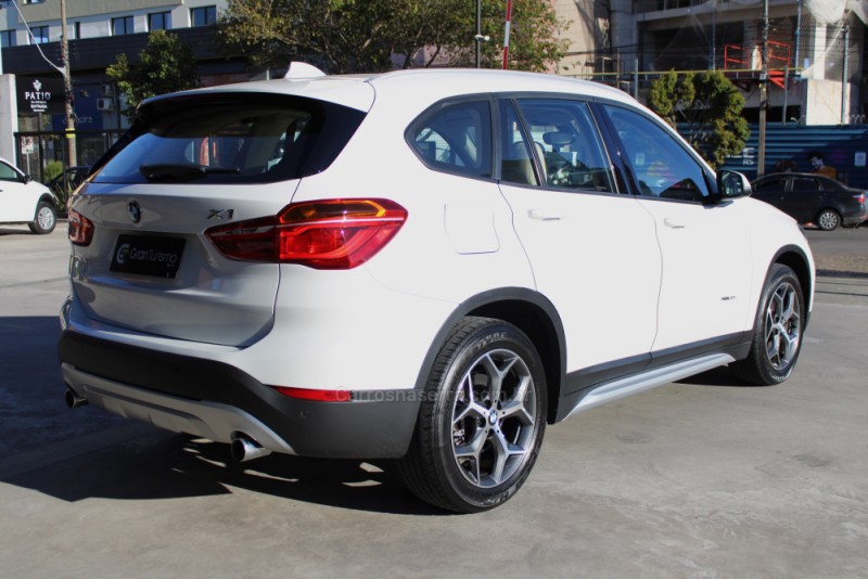 X1 2.0 16V TURBO ACTIVEFLEX SDRIVE20I X-LINE 4P AUTOMÁTICO - 2016 - CAXIAS DO SUL