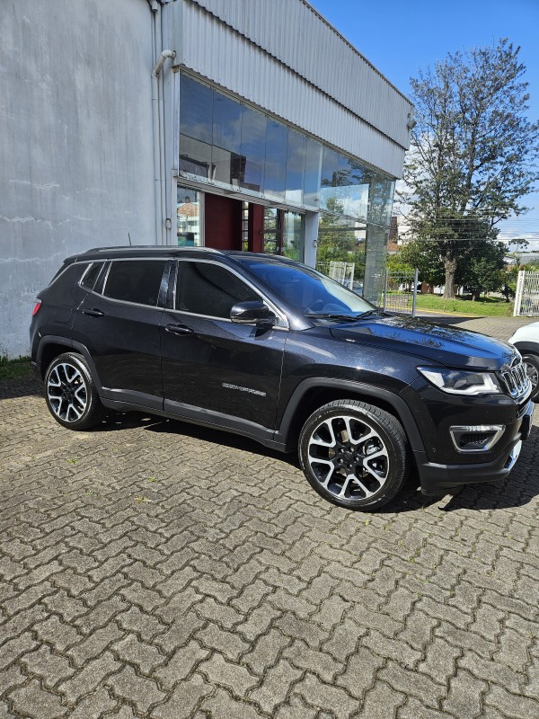 COMPASS 2.0 16V FLEX LIMITED AUTOMÁTICO - 2019 - FARROUPILHA