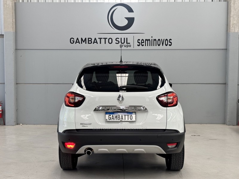 CAPTUR 1.6 LIFE 16V FLEX 4P AUTOMÁTICO - 2021 - BENTO GONçALVES