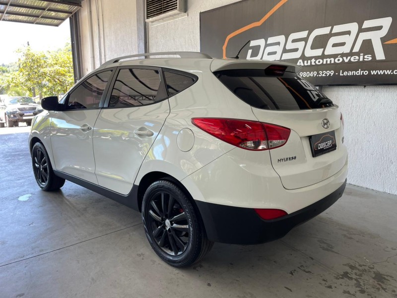 IX35 2.0 MPI 4X2 16V FLEX 4P MANUAL - 2012 - BOM PRINCíPIO