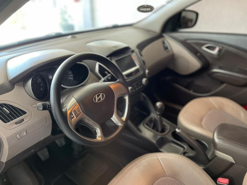 IX35 2.0 MPI 4X2 16V FLEX 4P MANUAL - 2012 - BOM PRINCíPIO