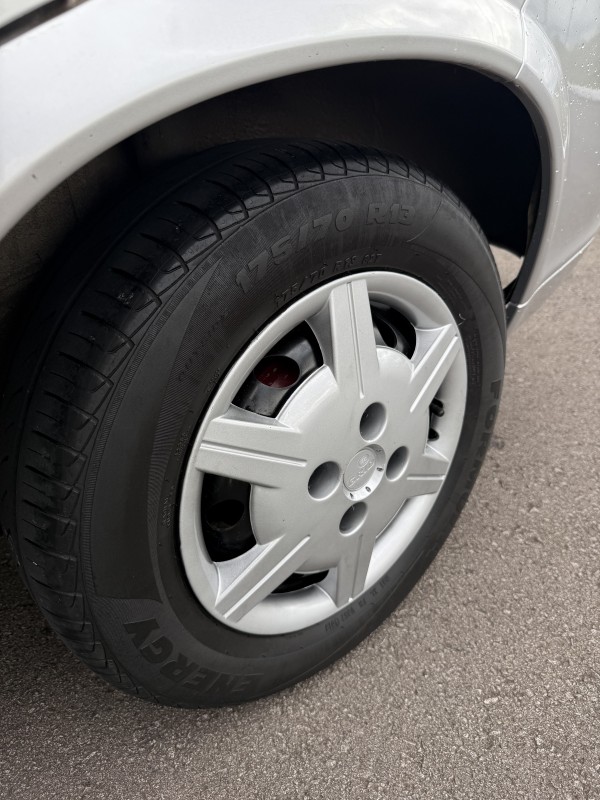 CLASSIC 1.0 MPFI LIFE 8V FLEX 4P MANUAL - 2013 - FARROUPILHA